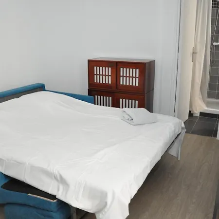 Faubourg Saint Martin Apartamento *